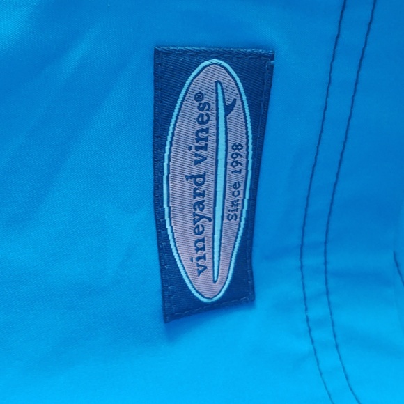 Vineyard Vines Mens Board Shorts - Picture 2 of 5